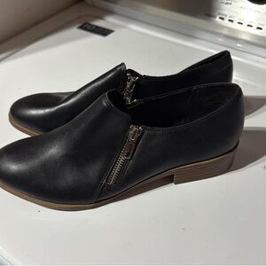 Black Leather Women's Shoes